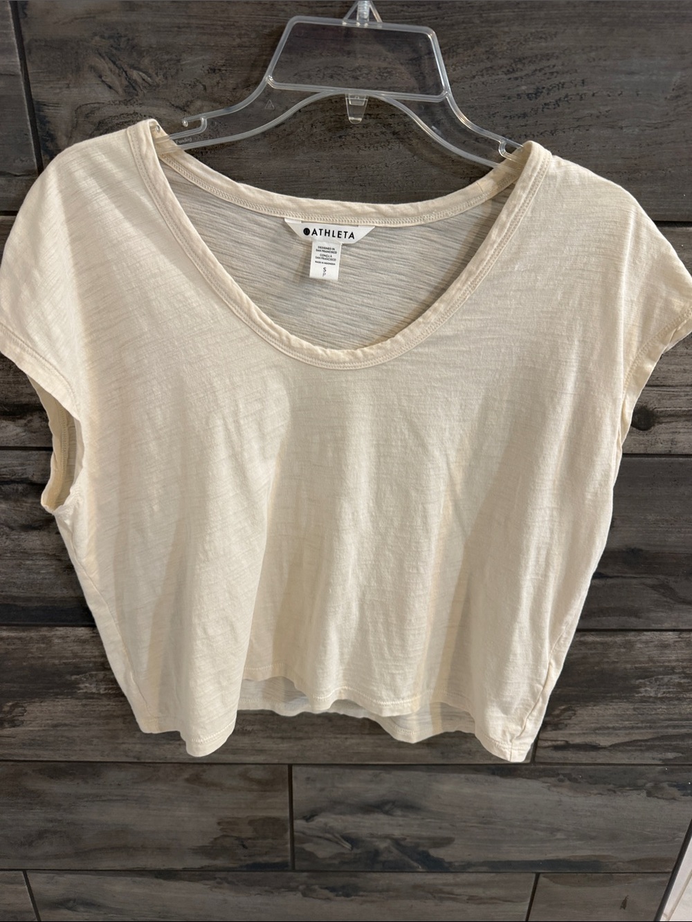 Athleta Cream Scoop Neck Crop Tee